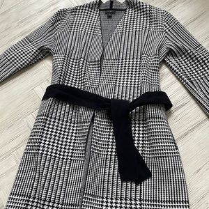 Houndstooth Coatigan with pockets